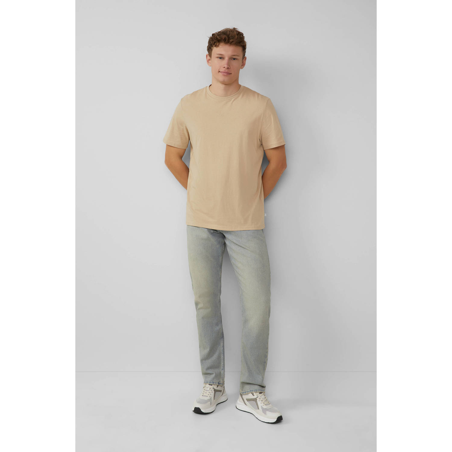 Q S by s.Oliver straight leg regular fit jeans light blue denim