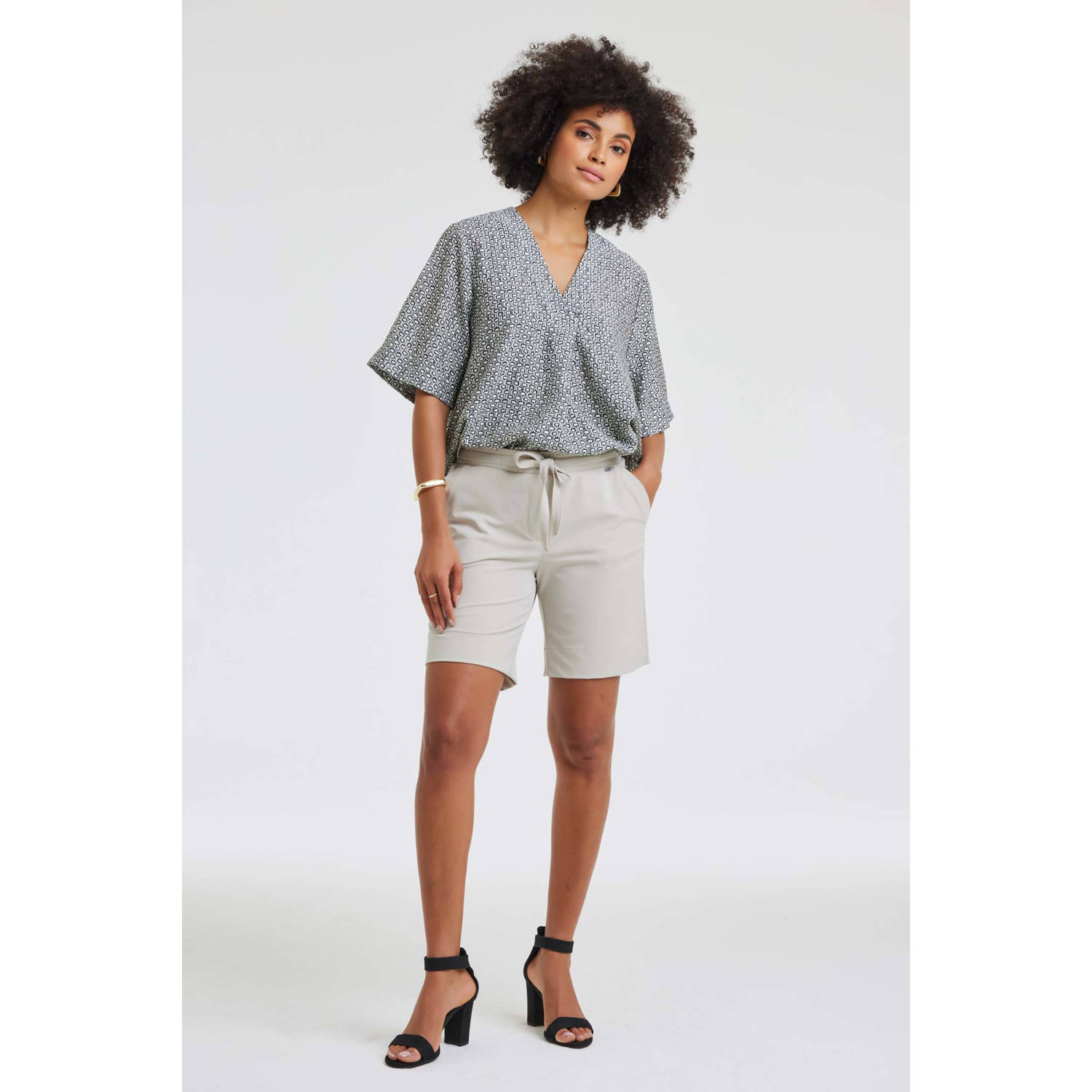 Didi regular waist bermuda short ecru