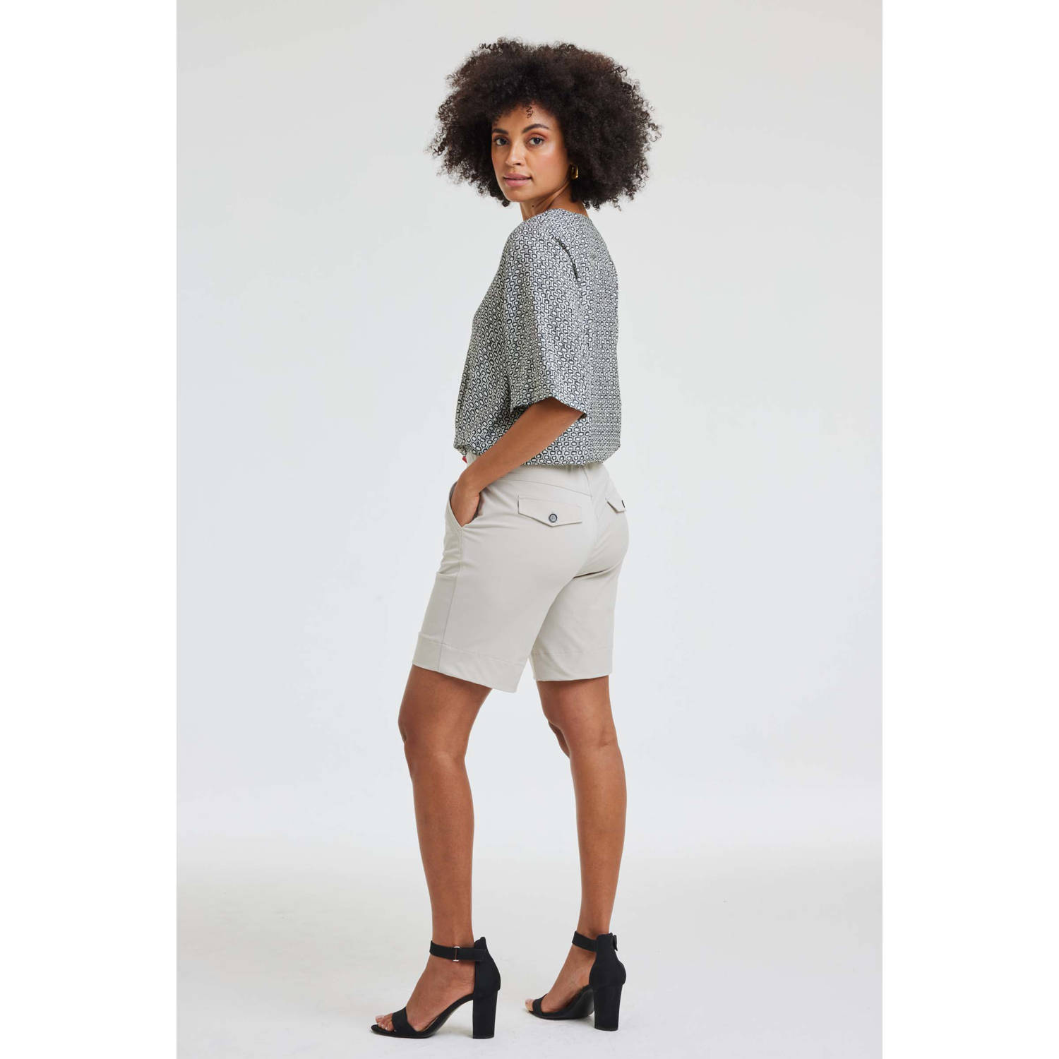 Didi regular waist bermuda short ecru