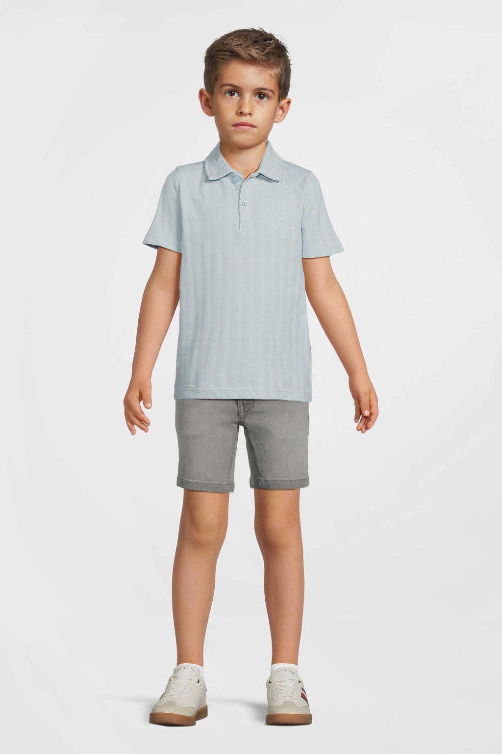 Lichtgrijze jongens NAME IT KIDS slim short met effen