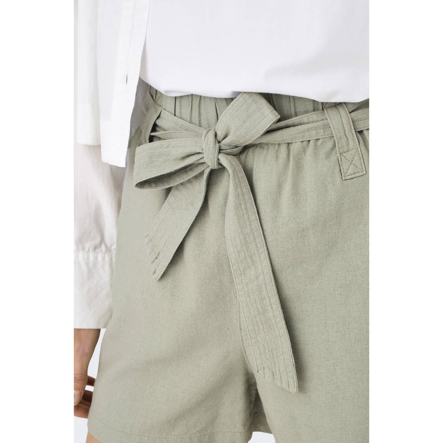 ONLY regular high waist casual short lichtkaki