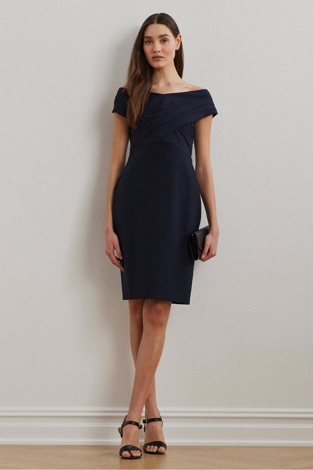 DRESSTELLS
