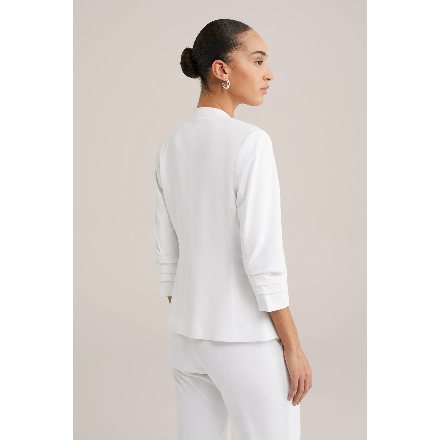 WE Fashion getailleerde blazer wit