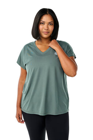 Plus Size sportshirt groen