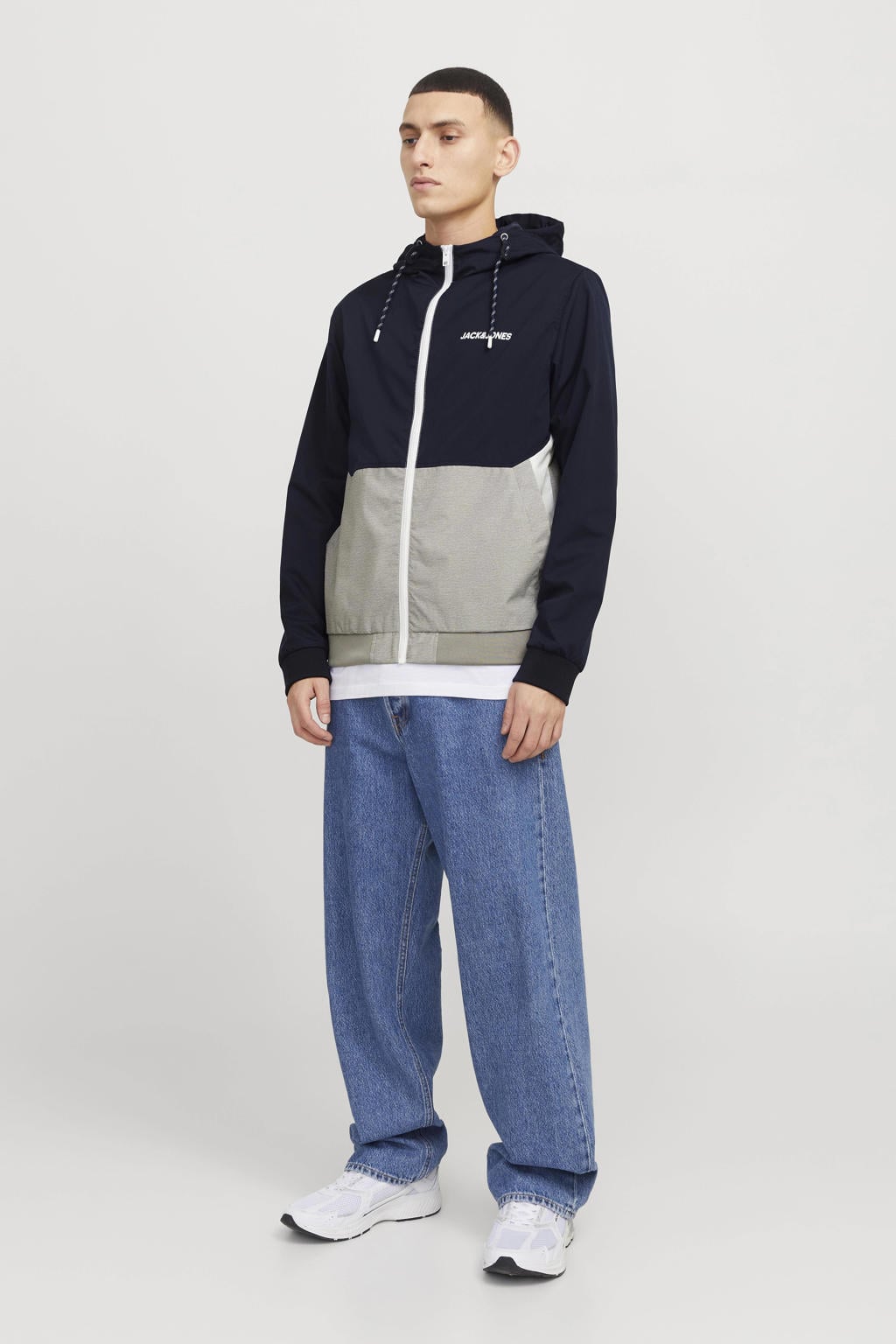 Donkerblauwe heren JACK & JONES ESSENTIALS tussenjas van polyester met effen, lange mouwen, capuchon, ritssluiting en gebreide details