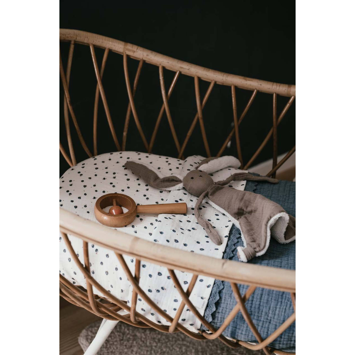 Koeka ledikant hoeslaken Lugo offwhite blauw