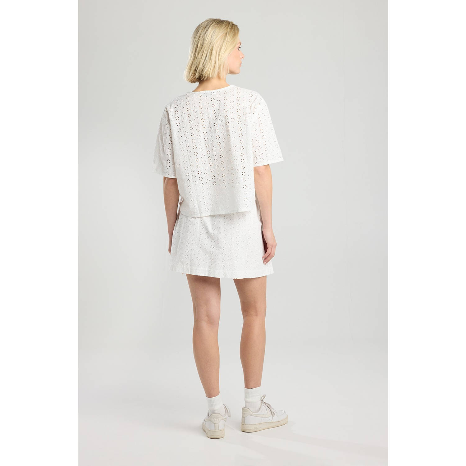 America Today wikkelrok broderie wit