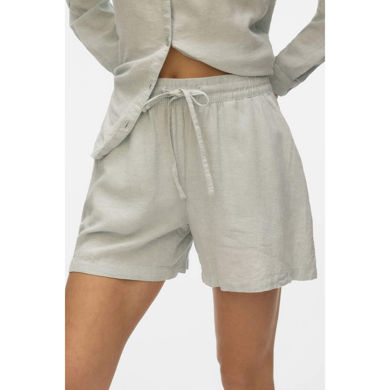 VERO MODA relaxed regular waist short