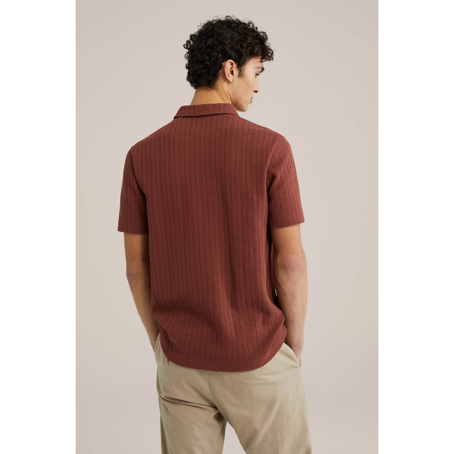 WE Fashion slim polo met ingebreid patroon roodbruin