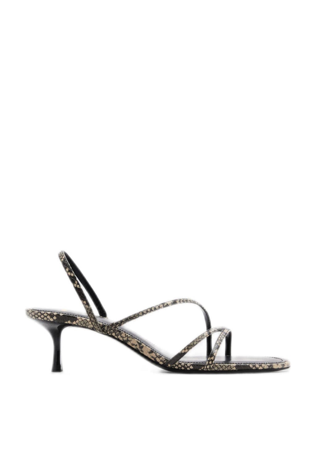 Zwarte dames Mango sandalettes van 100% polyurethaan. inlegzooltje: 100% polyurethaan.zool: 100% thermoplastisc. zool vast: 100% gepla met kitten heel en slangenprint