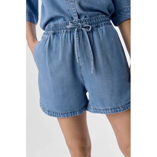 OBJECT rechtvallend regular waist denim short light blue denim afbeelding