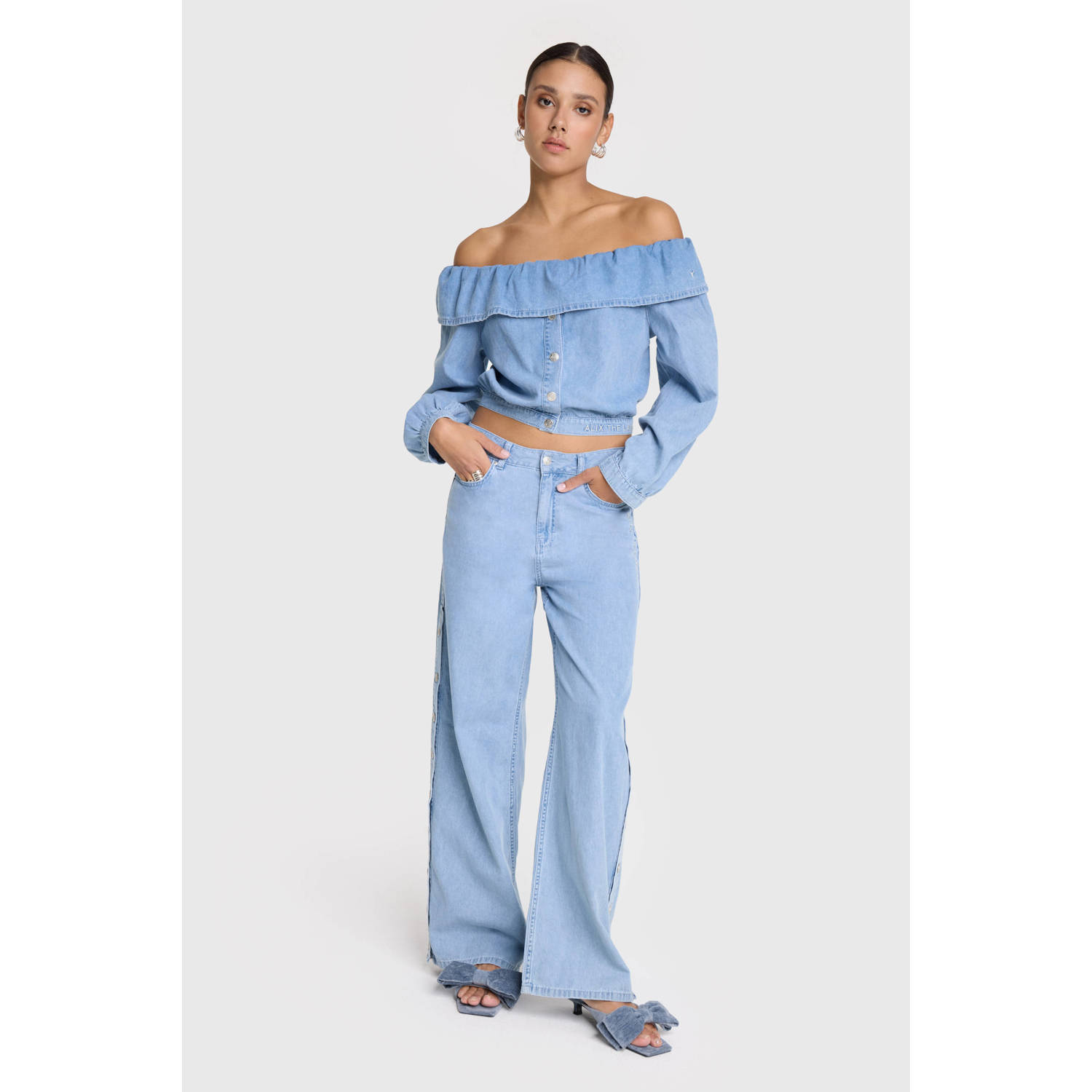 ALIX THE LABEL Dames Jeans Ladies Woven Chambray Denim Pants Lichtblauw