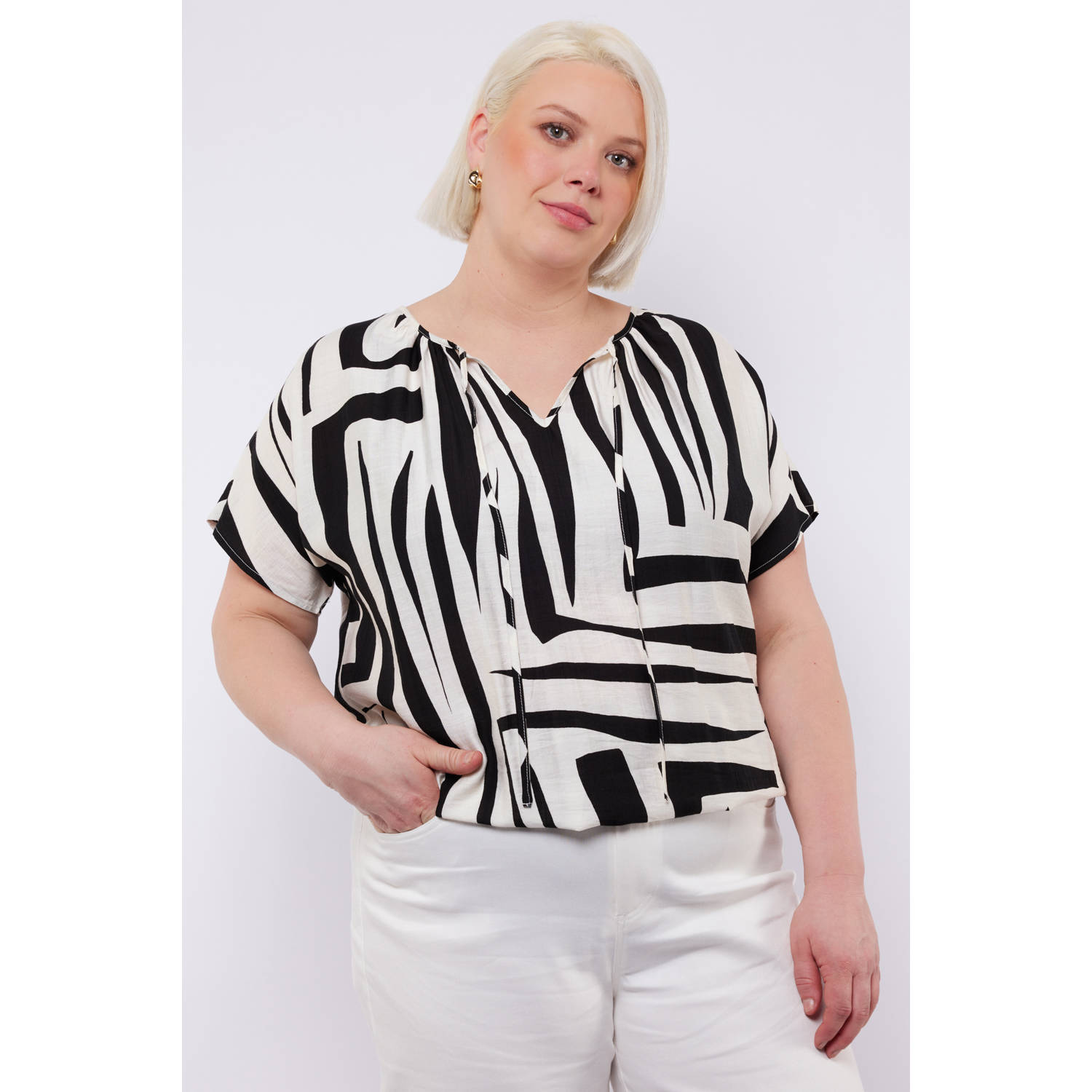 Exxcellent blousetop zwart