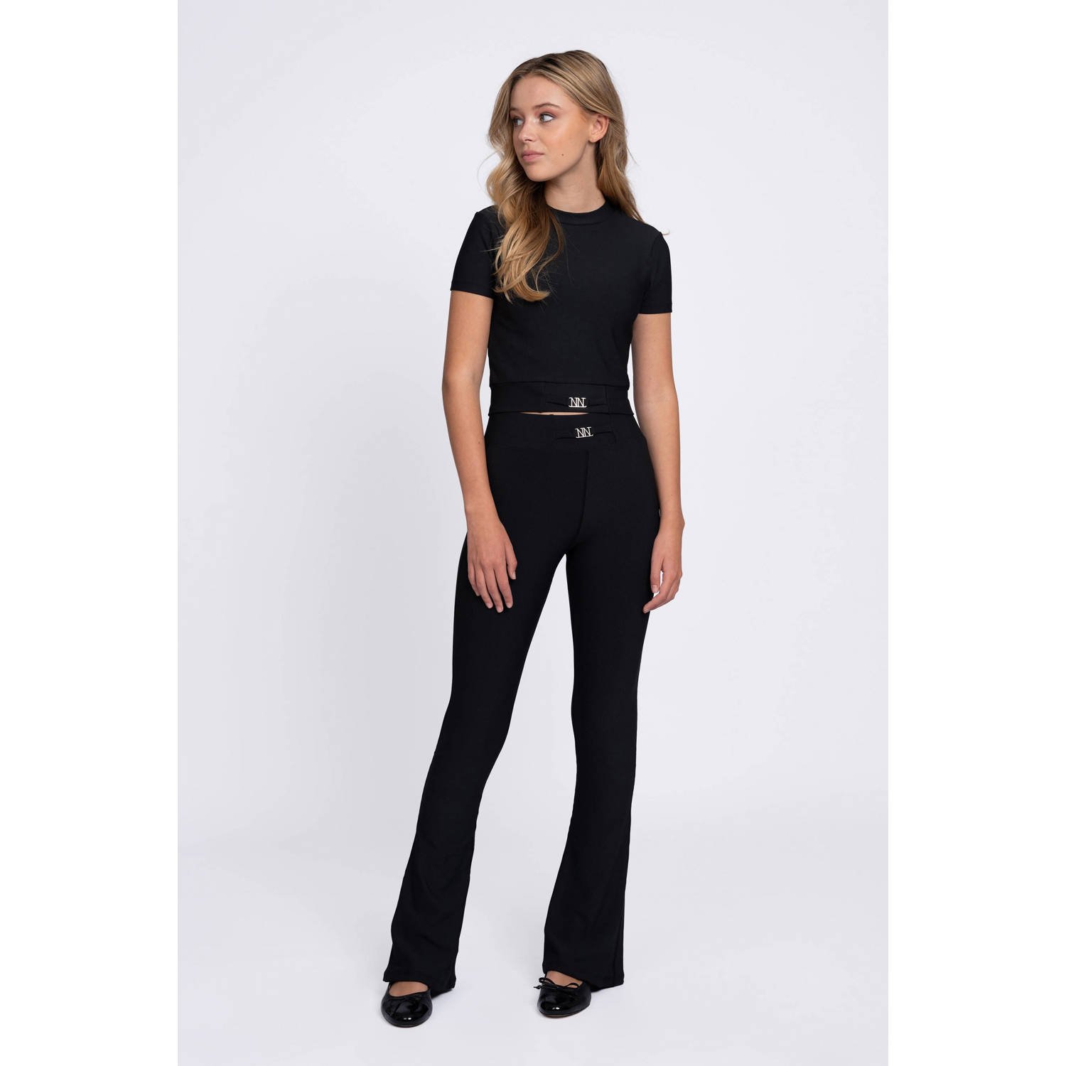 NIK&NIK flared broek zwart
