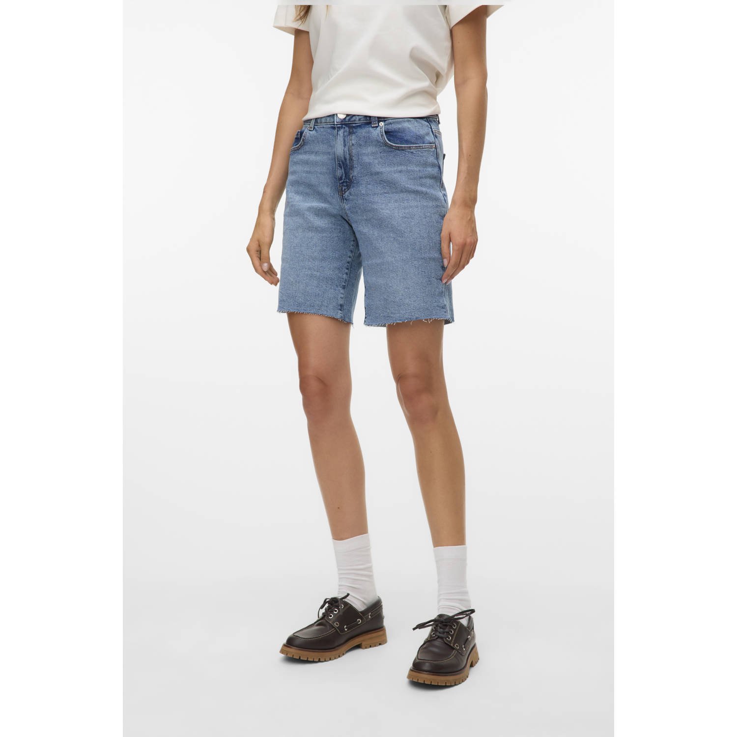 Vero Moda Regular fit korte jeans van katoenmix model 'CLEO'