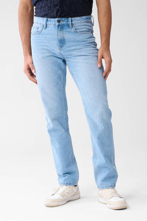 tapered straight leg jeans L34