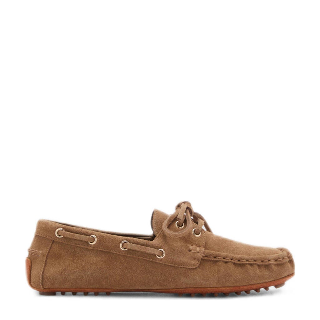 Cognackleurige dames Mango suède mocassins van 93% rundleer, 7% zink. inlegzooltje: 100% polyurethaan.zool: 59% rundleer, 41% rubber. zool vast: 1 met veters en effen