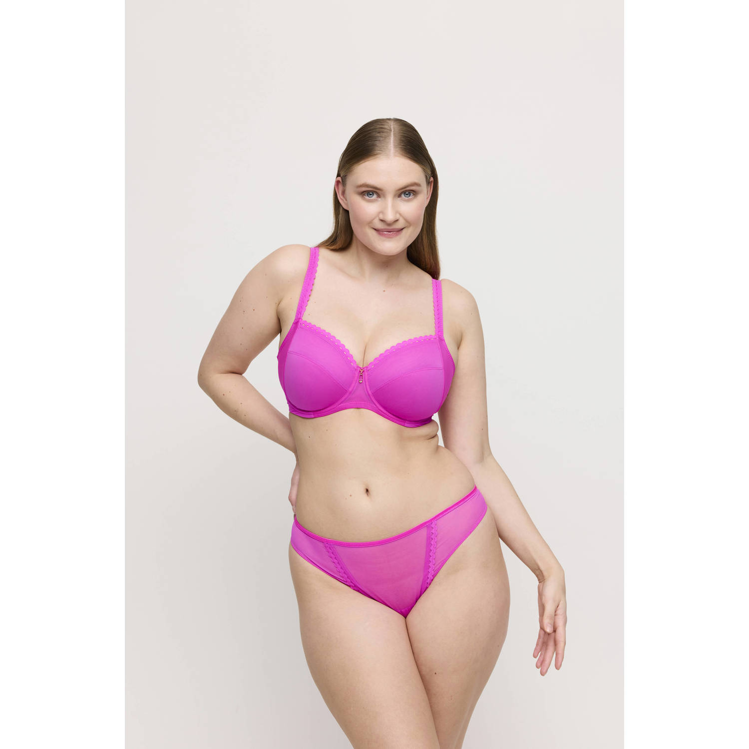PrimaDonna string Vivgirl roze