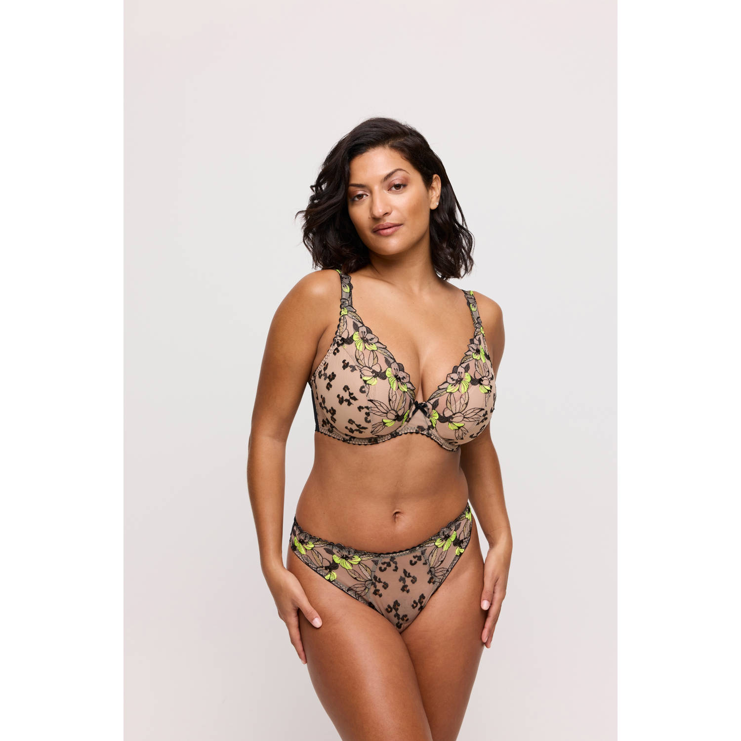 PrimaDonna Twist string Manali beige zwart