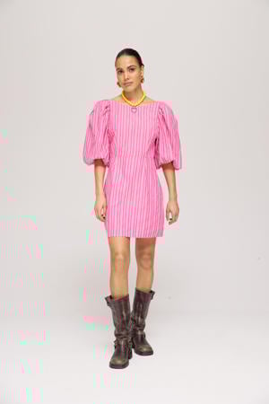 korte jurk roze