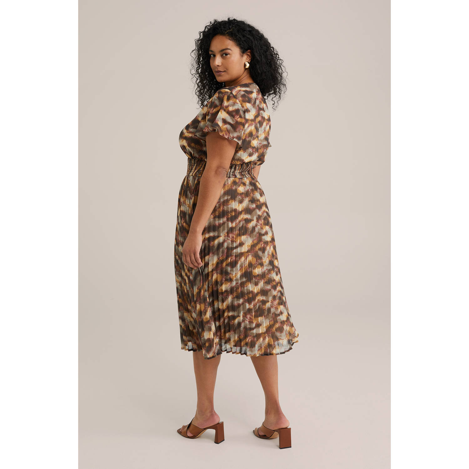 WE Fashion Curve A-lijn jurk bruin