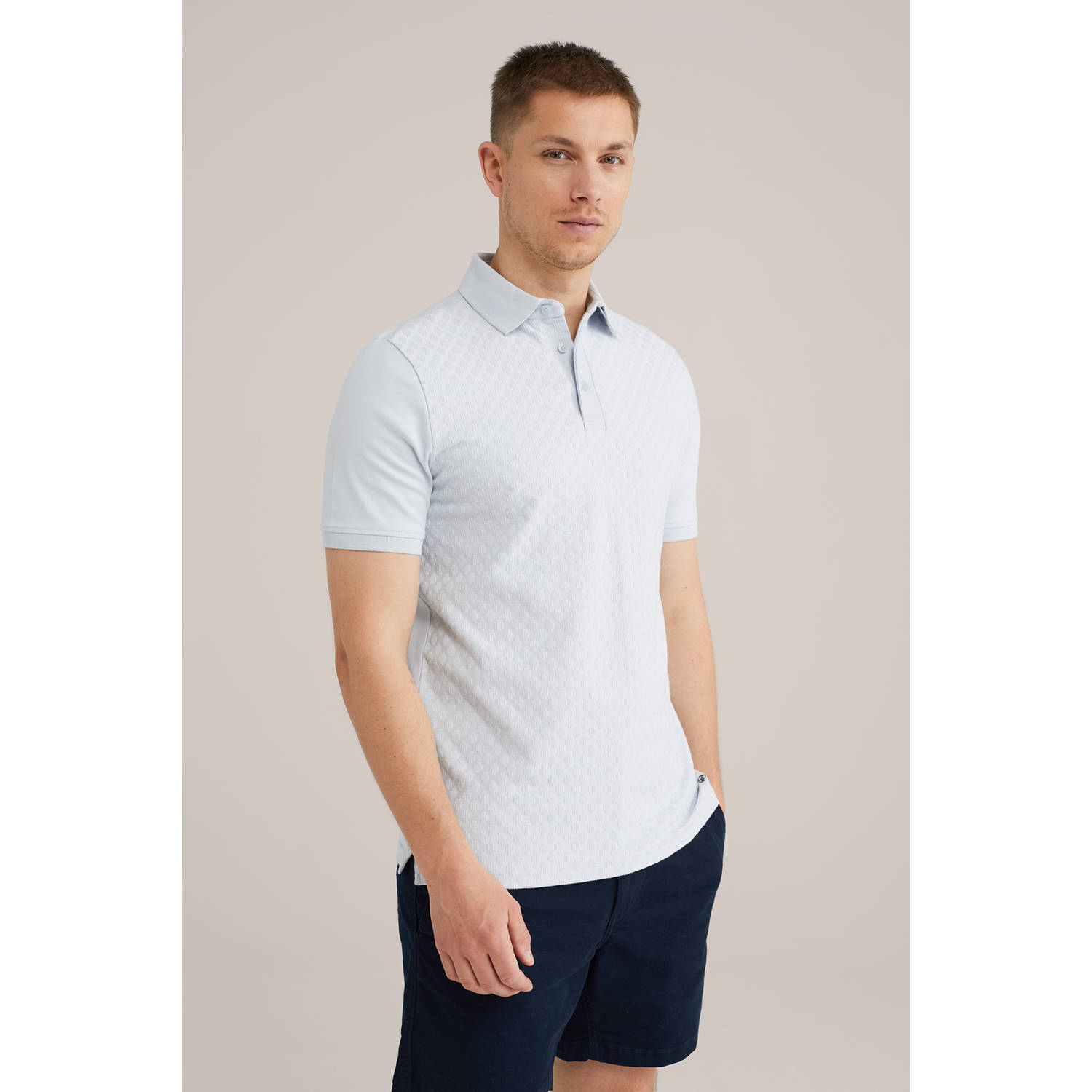 WE Fashion slim polo met ingebreid patroon lichtblauw