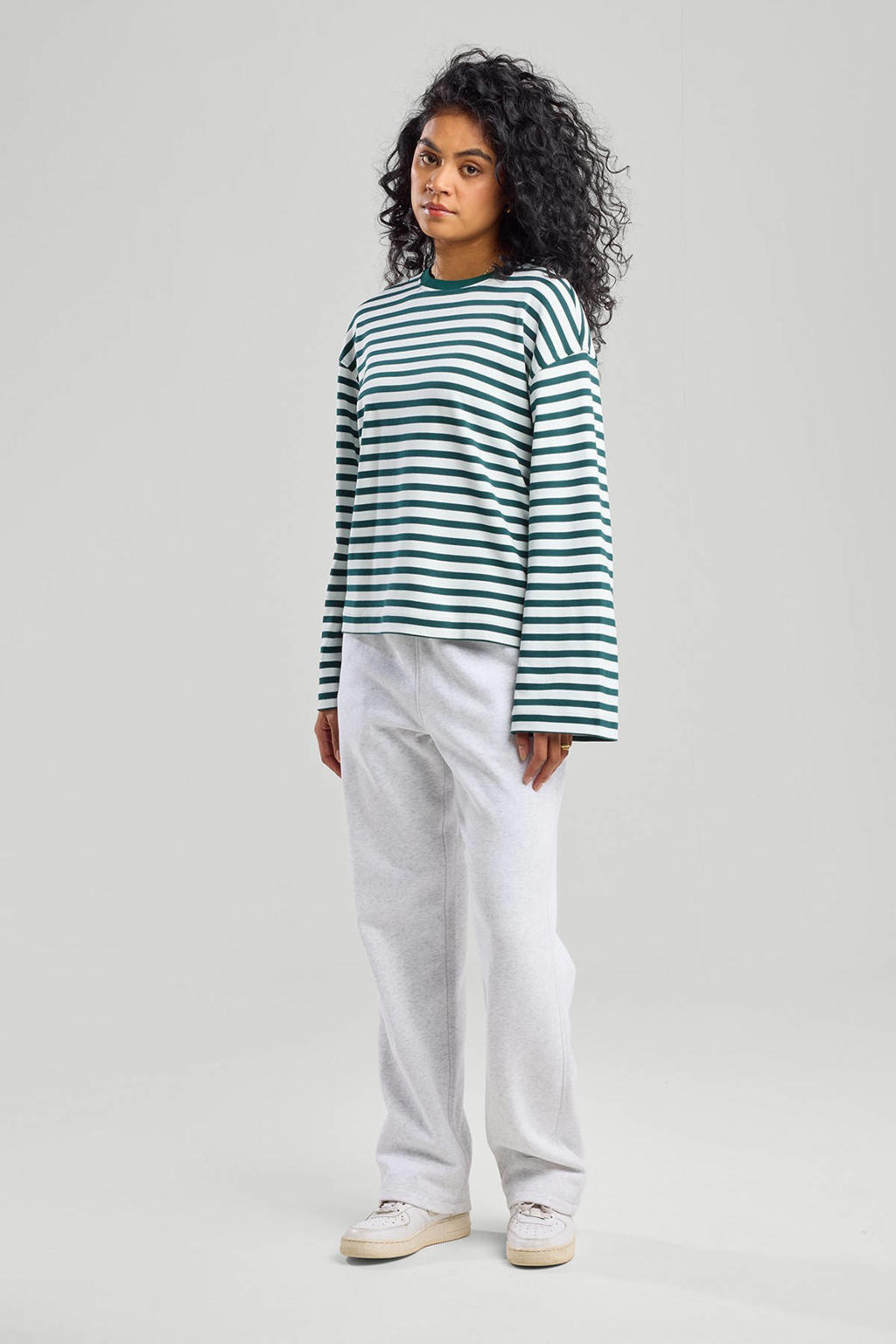 Donkergroen en witte dames America Today sweater met strepenprint, lange mouwen en ronde hals