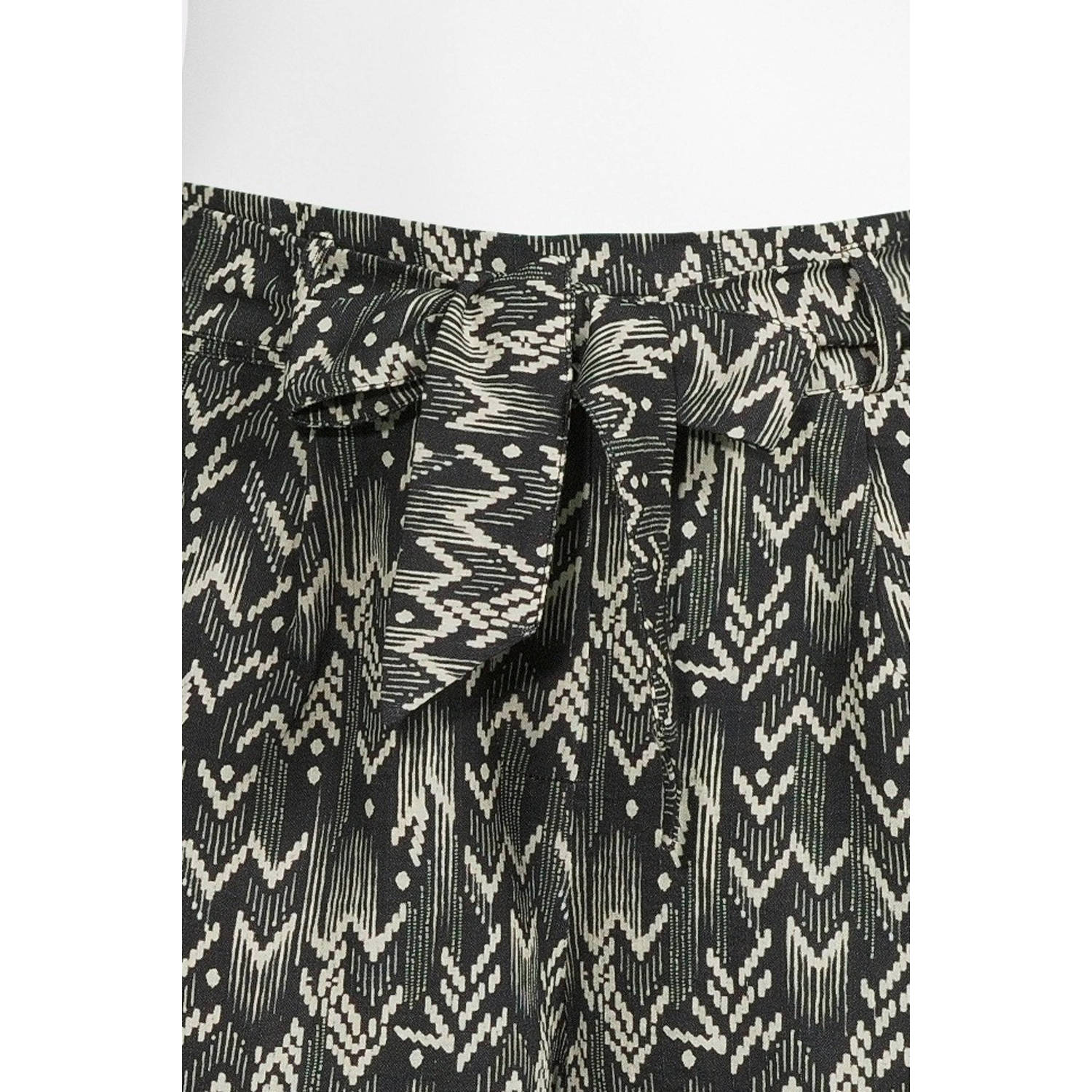Geisha straight high waist casual short zwart
