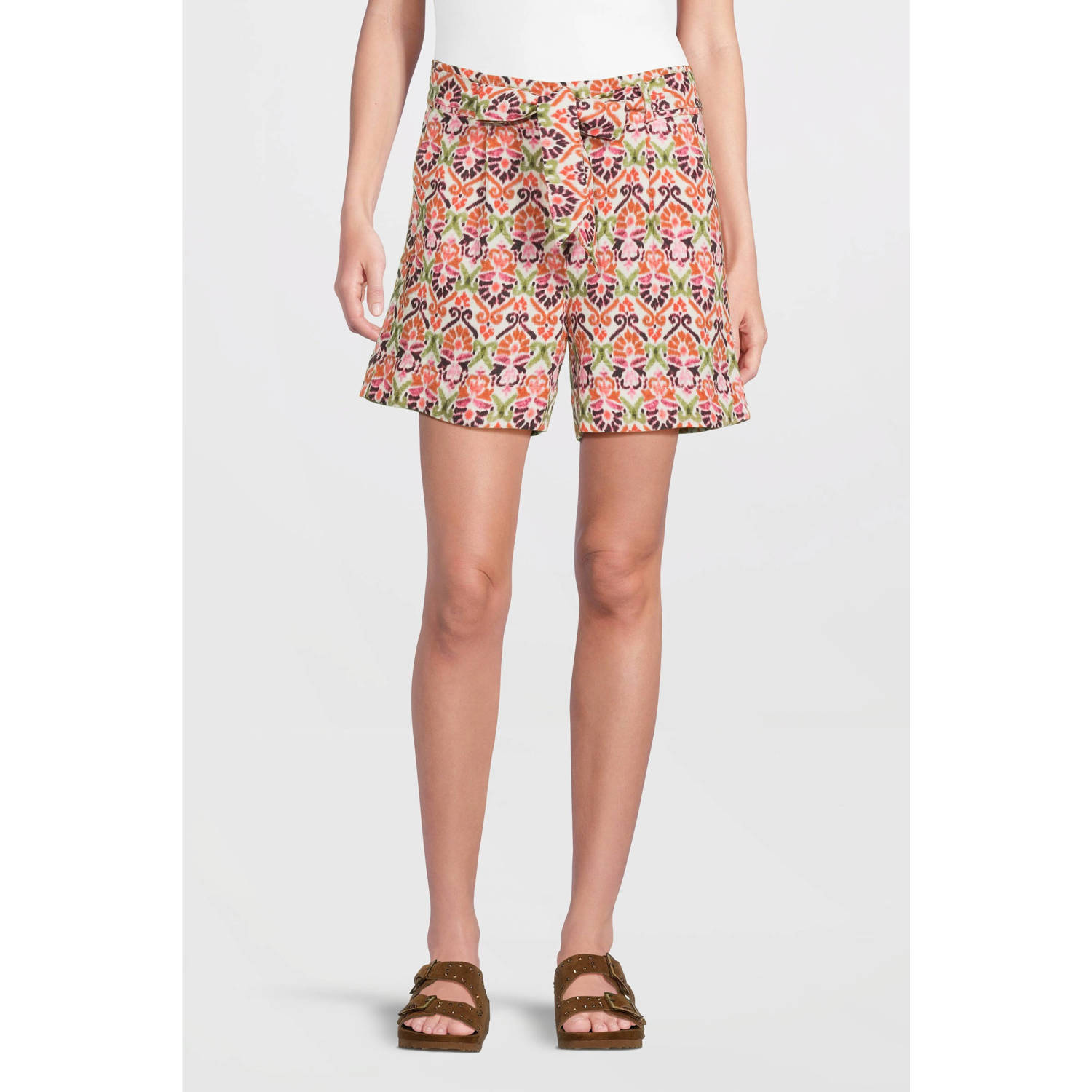 Geisha straight high waist casual short rood