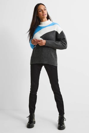 trui met opstaande kraag blauw