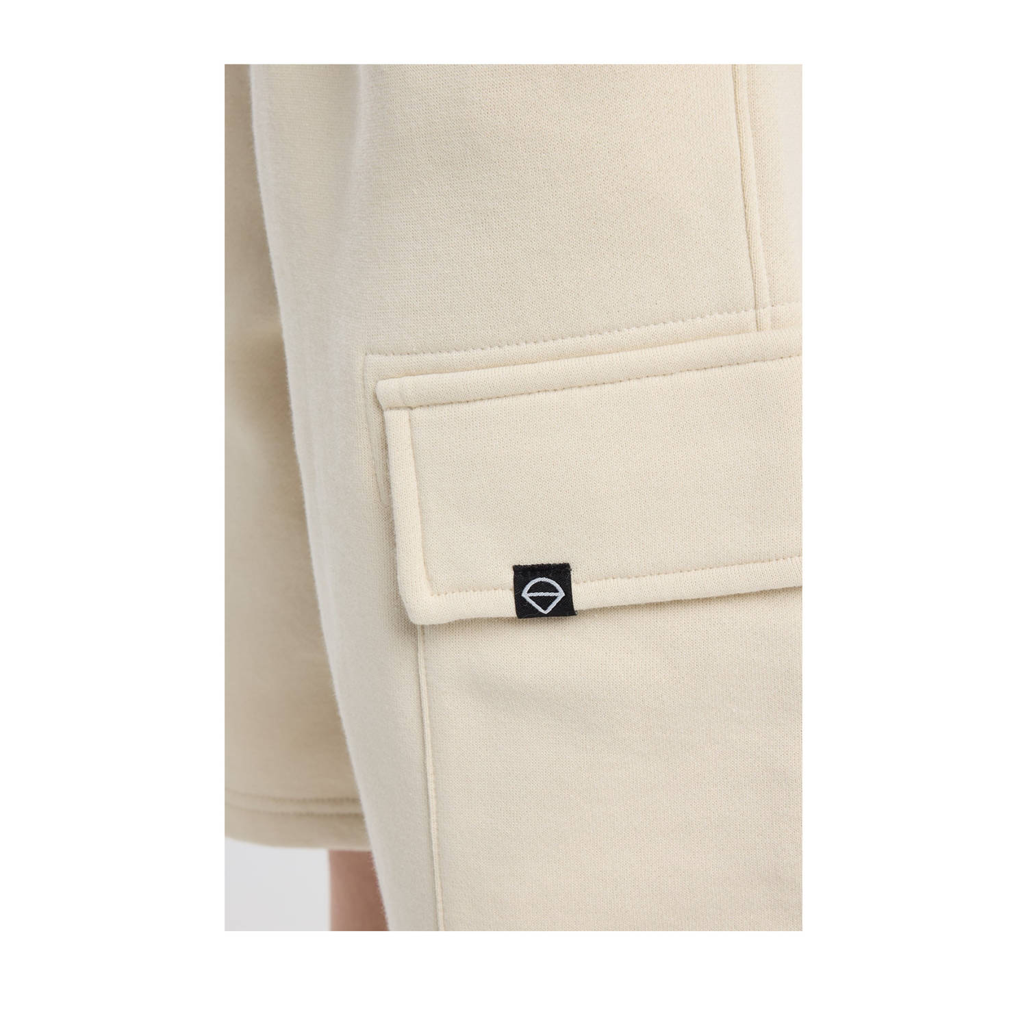America Today sweatshort ecru