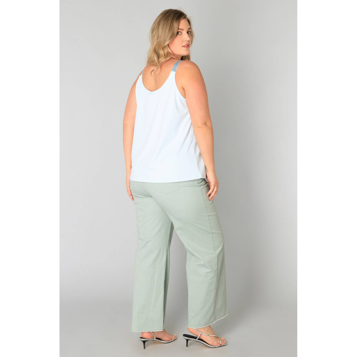 Yesta singlet lichtblauw met glitter