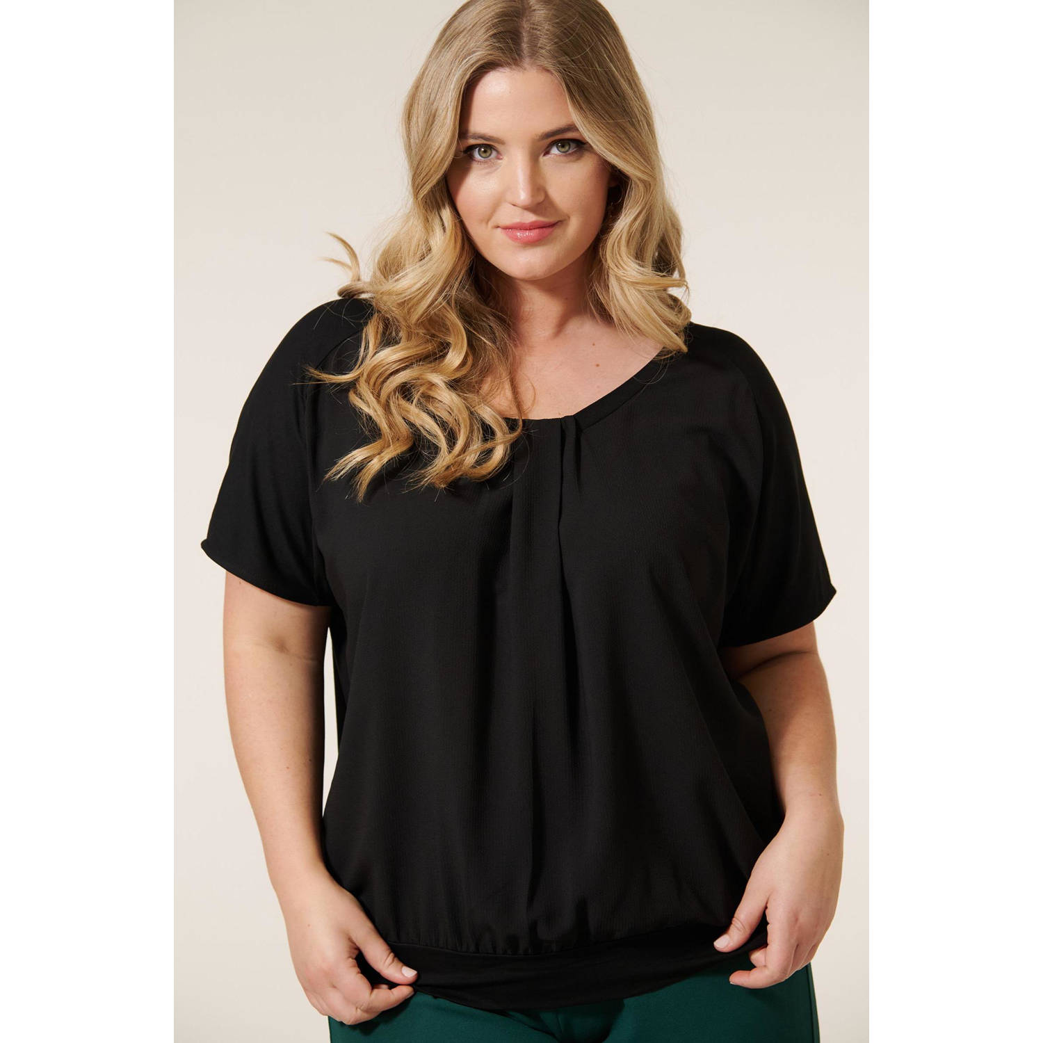 Miss Etam Plus top zwart