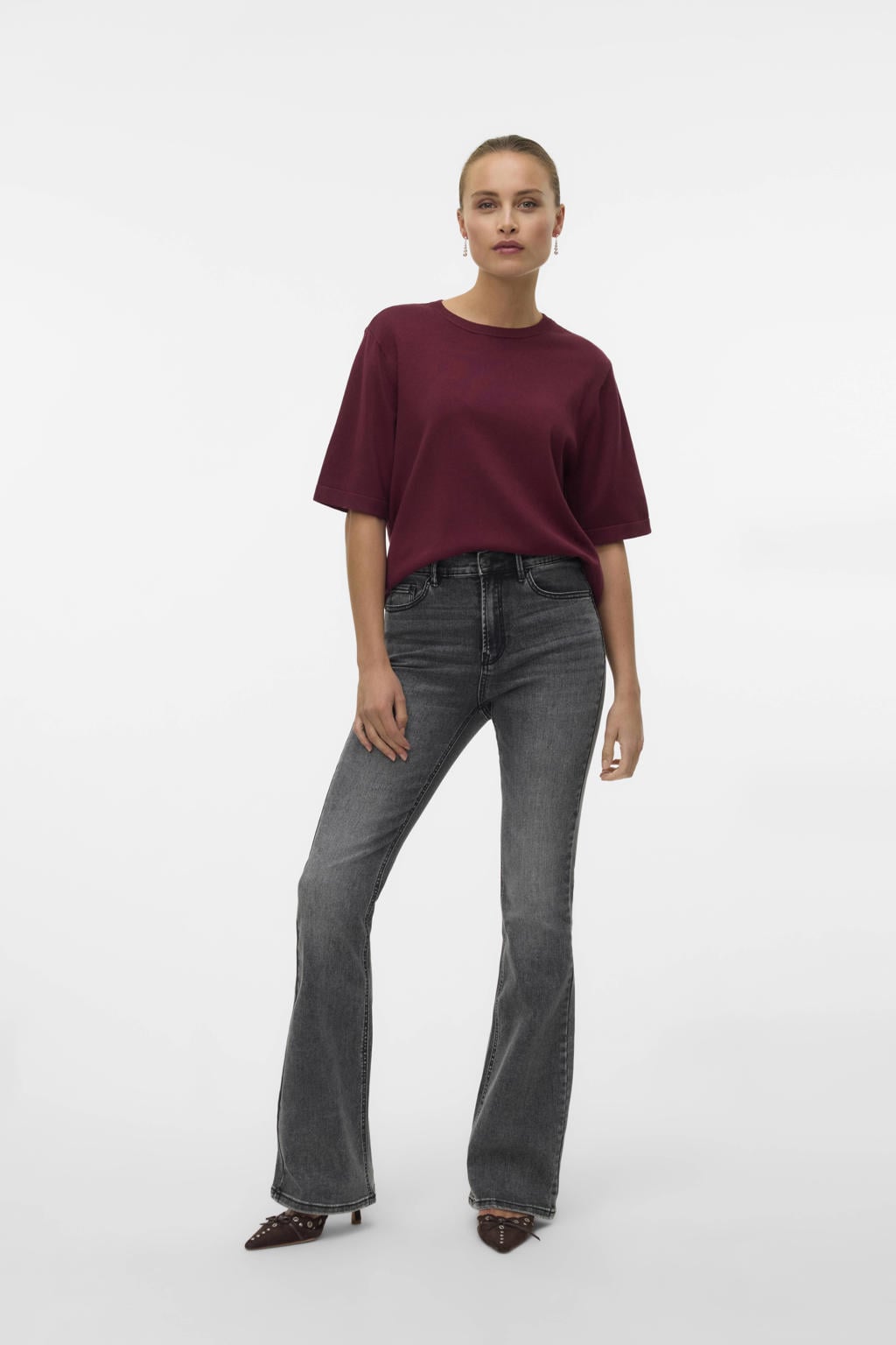 Donkerrode dames VERO MODA pullover gebreid van viscose met effen, korte mouwen en ronde hals