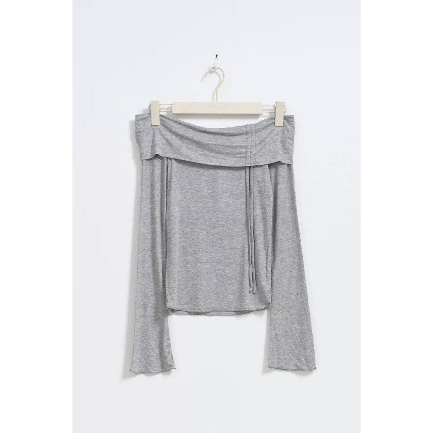 Gina Tricot top grijs