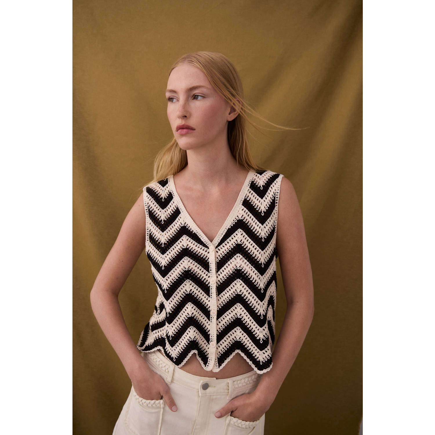 VILA crochet vest zwart ecru