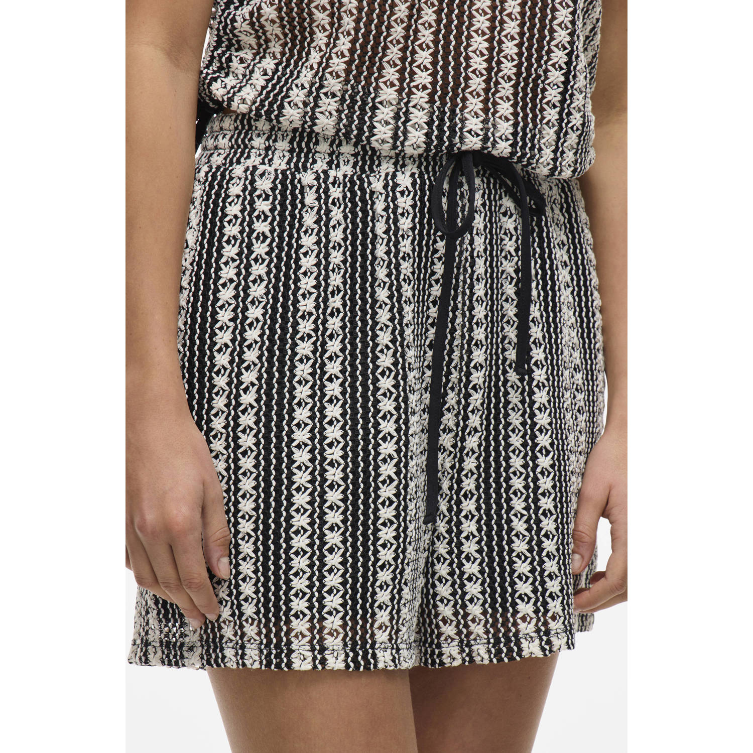 VILA regular high waist casual short zwart