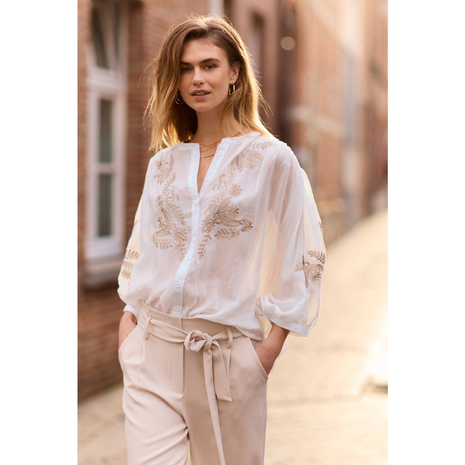 LOLALIZA blouse ecru broderie