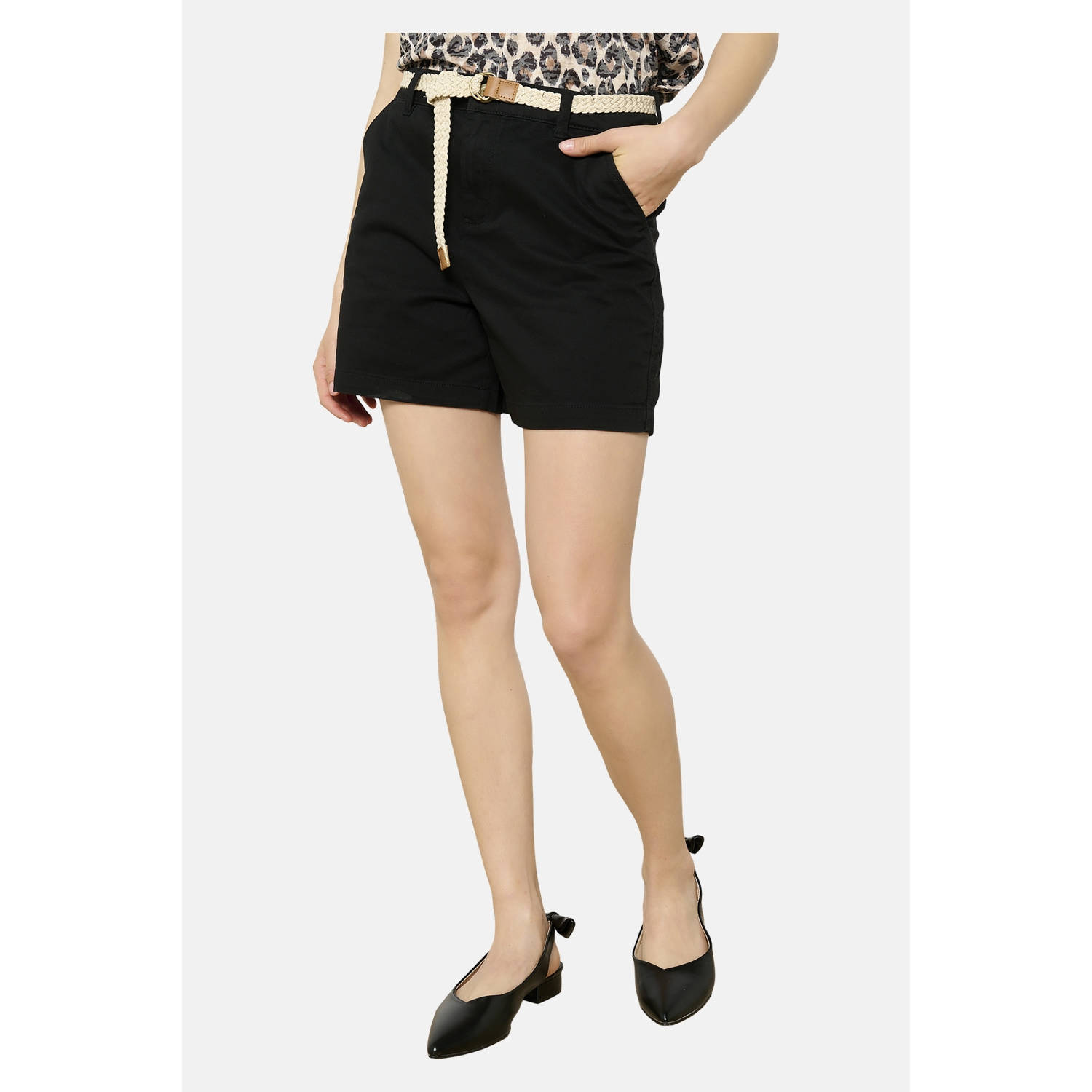 LOLALIZA wide leg regular waist chino short zwart