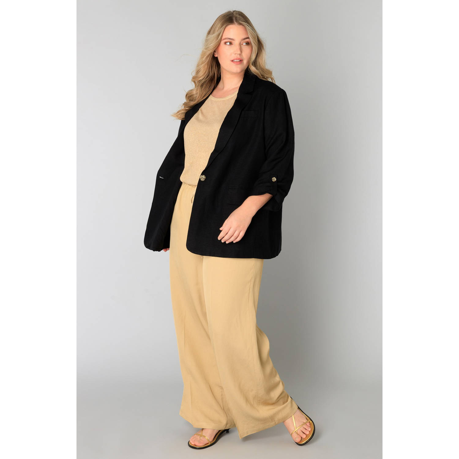 Yesta regular blazer zwart