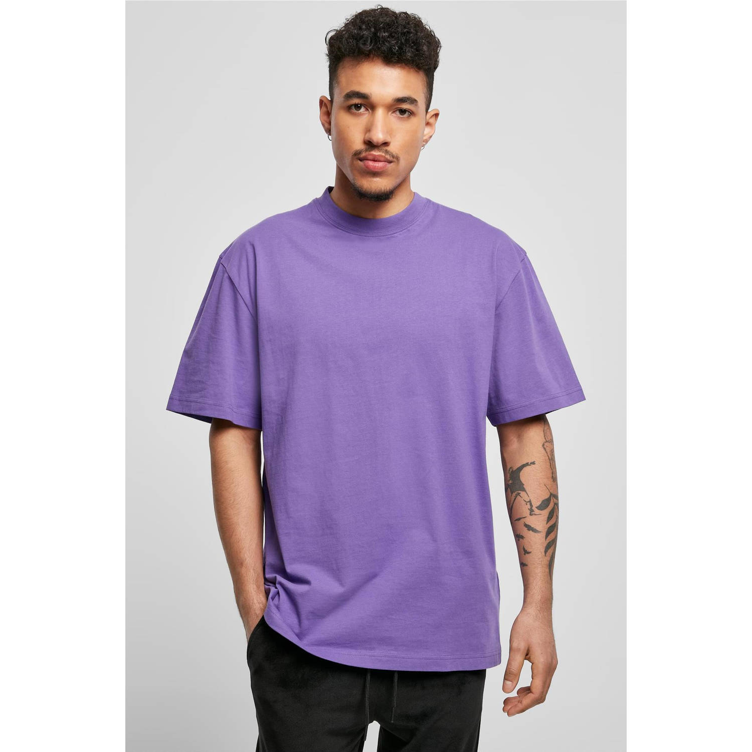 Urban Classics oversized t-shirt ulttra violet