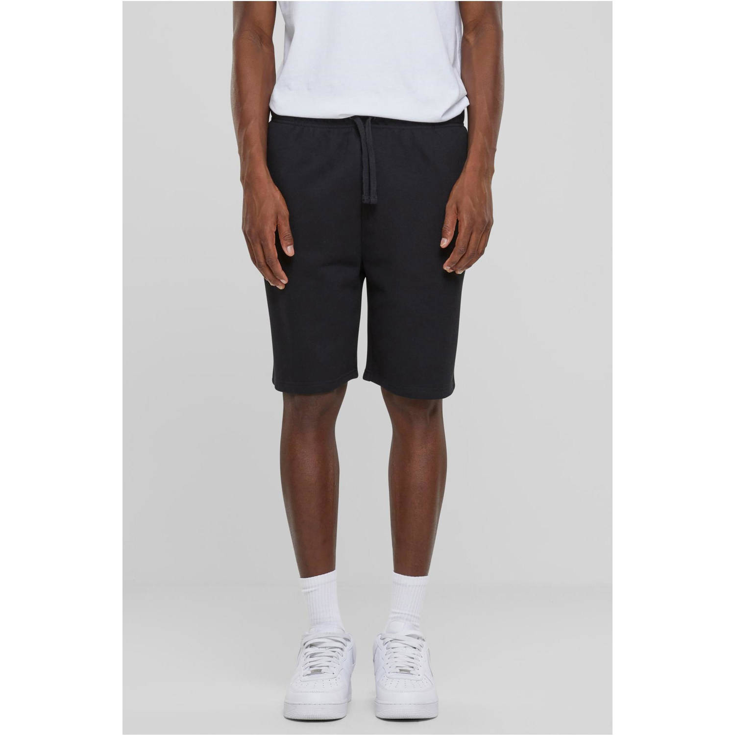 Urban Classics regular fit short zwart