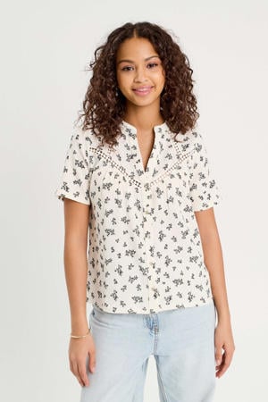 blouse wit