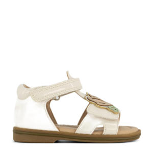   lak sandalen ecru