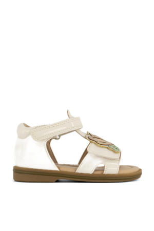   lak sandalen ecru