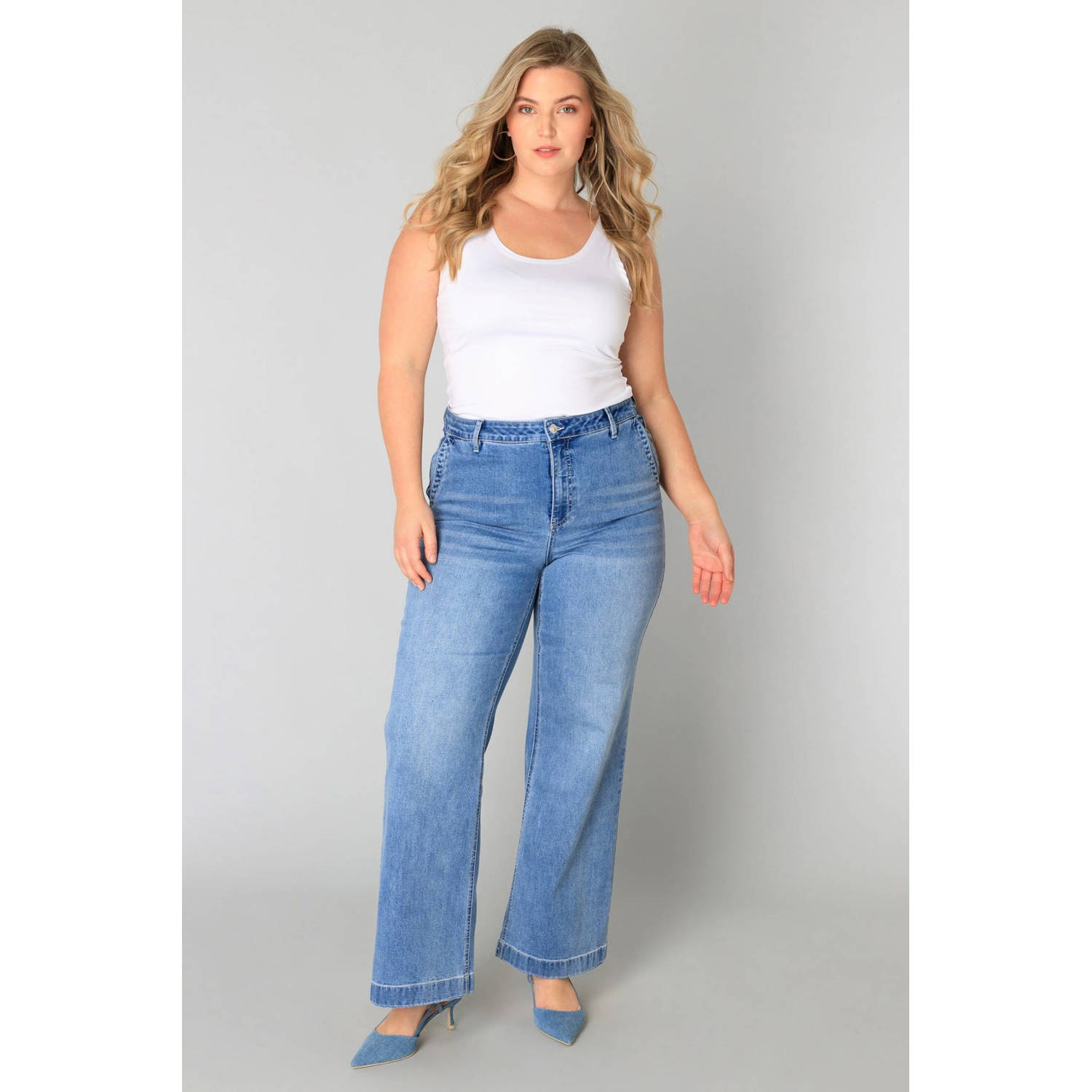 Yesta medium blue denim