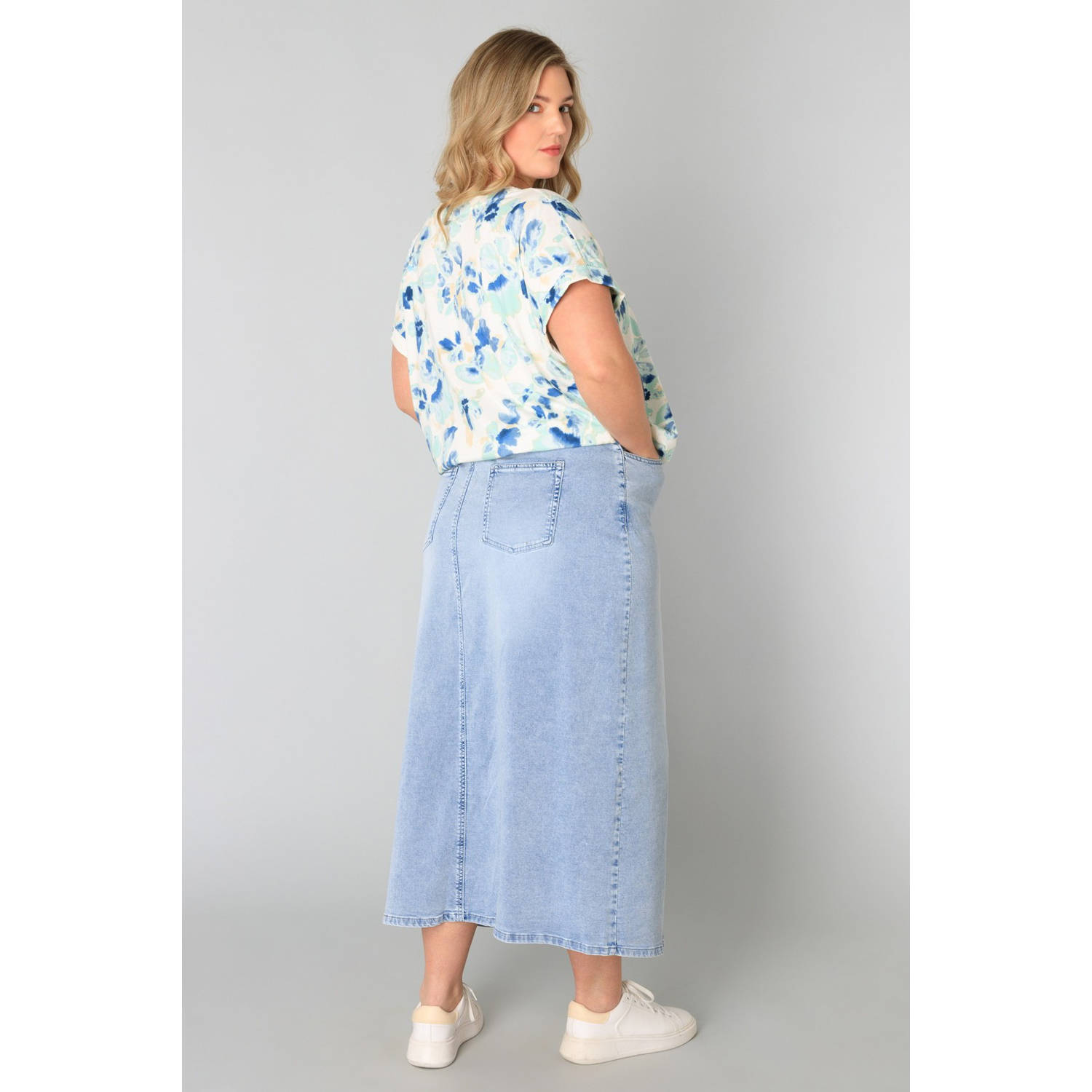 Yesta top blauw