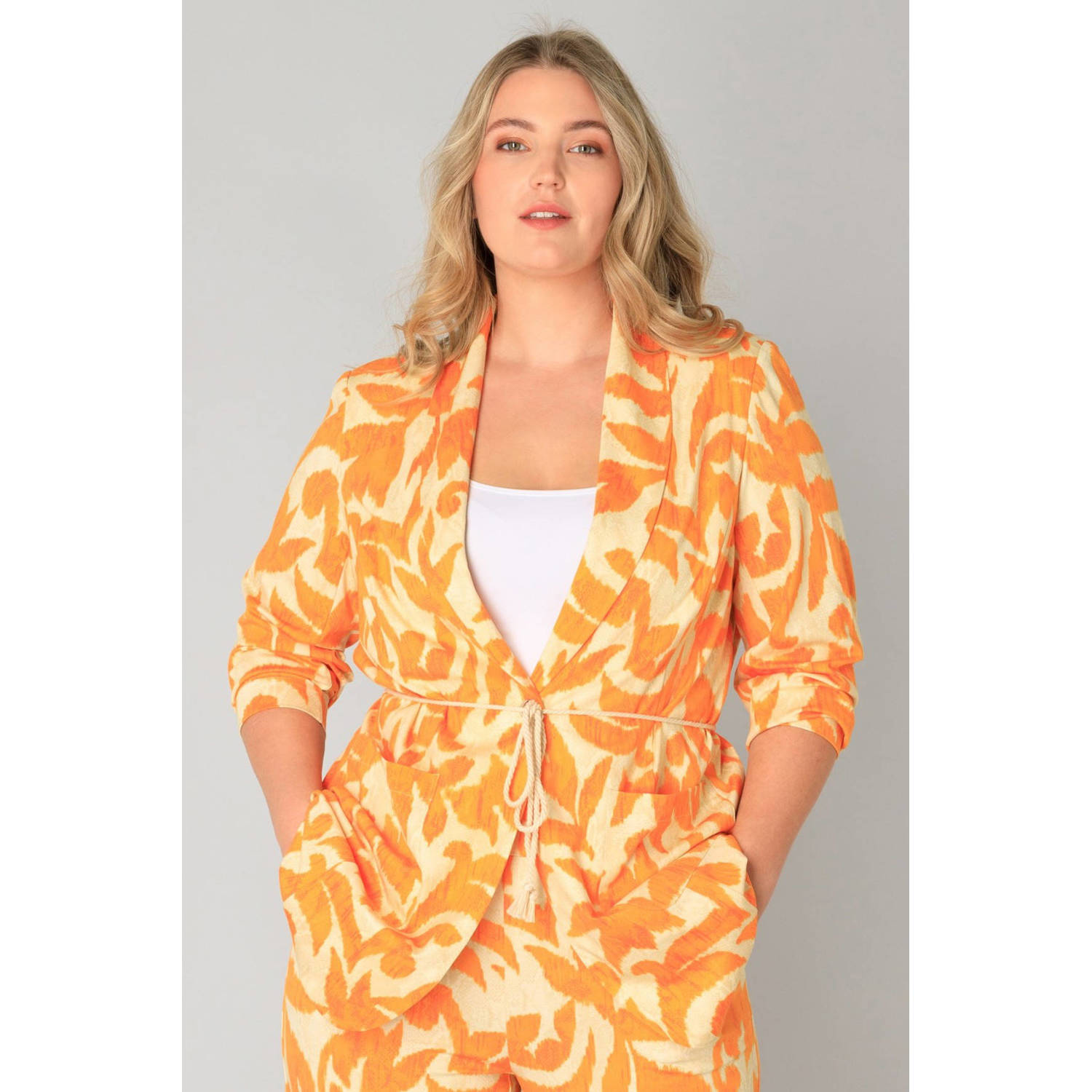Yesta regular blazer oranje