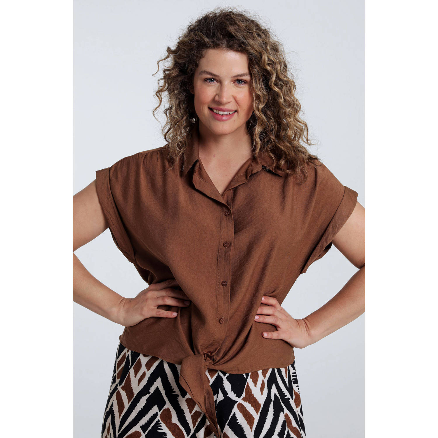 Paprika blouse camel