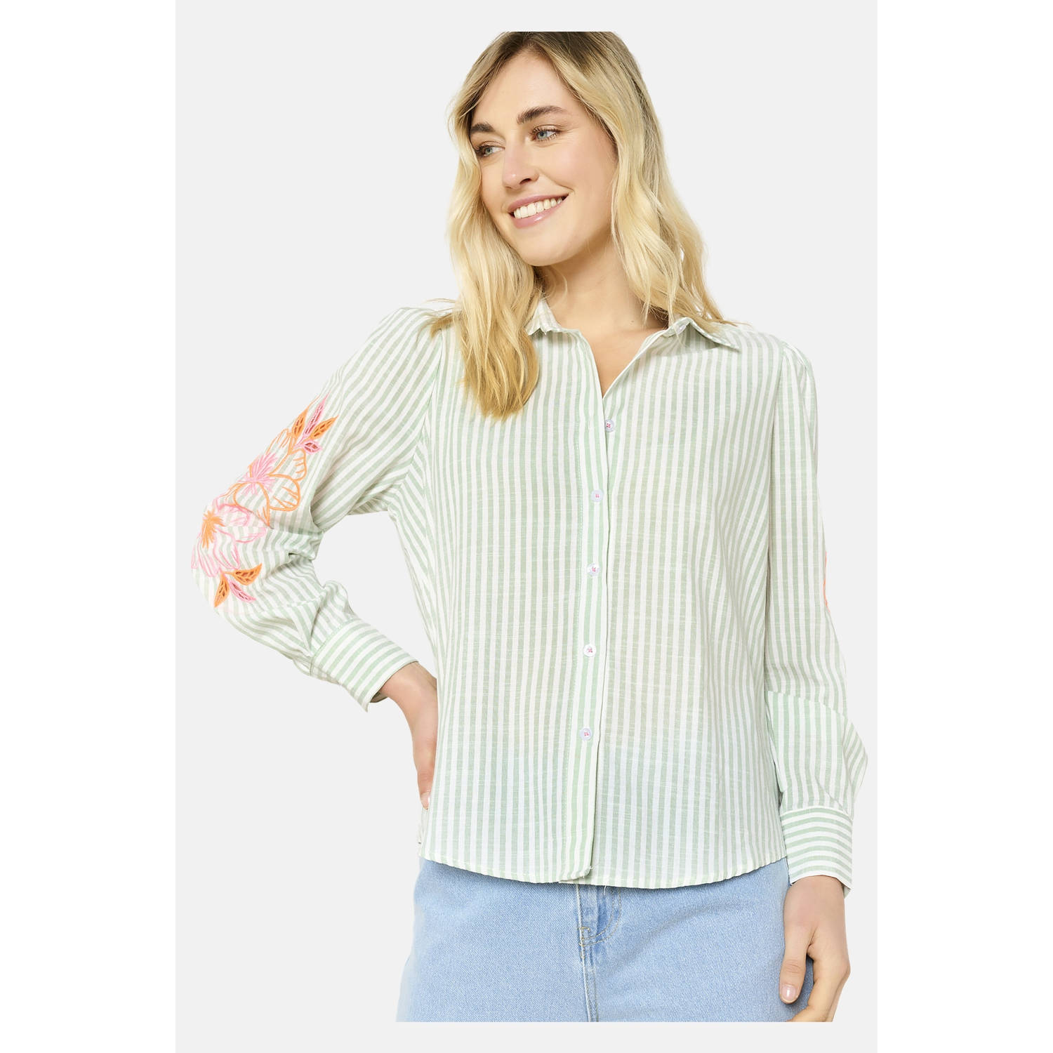 LOLALIZA blouse groen broderie